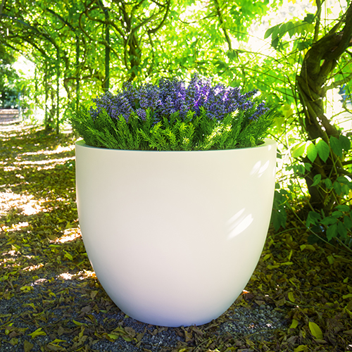 BRADWELL PLANTER in white by Europlanters