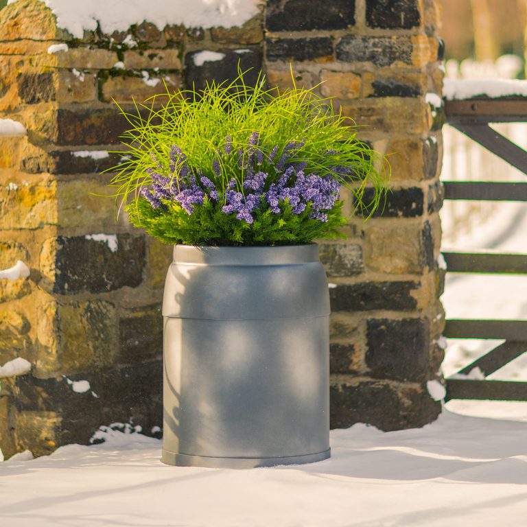 Milkkans-medium-planter-by-Europlanters