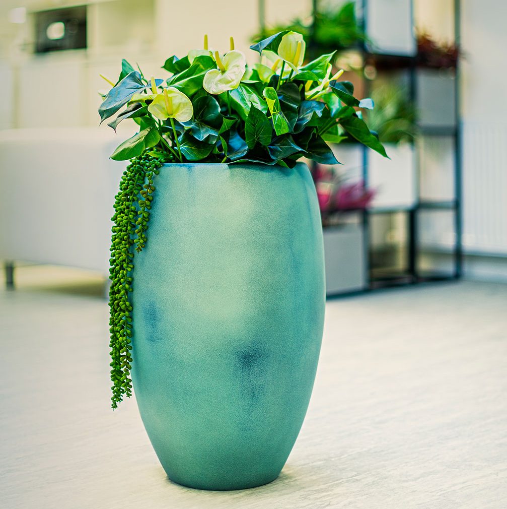 Cuban-planter-in-patina-effect-by-Europlanters