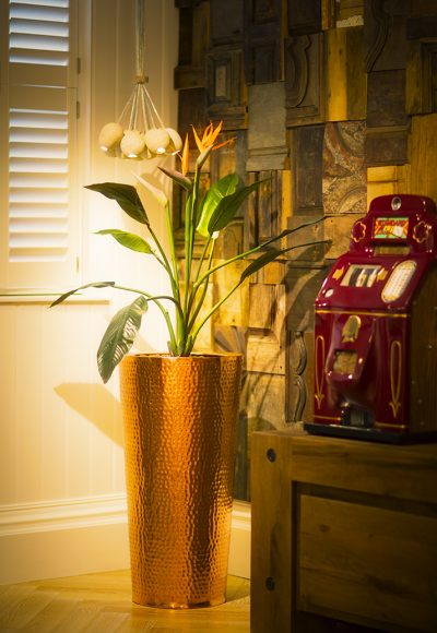 HAMMERED COPPER CONICAL METAL Planter